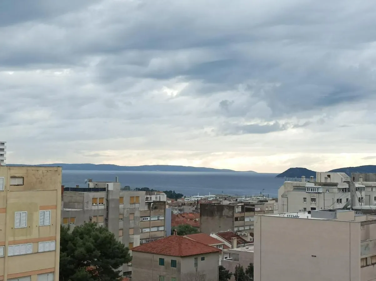 Apartment Sunny Brownie Split Croatia